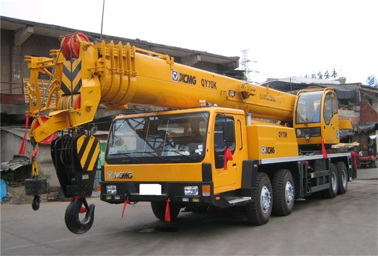 长岭县吊车出租选择重点